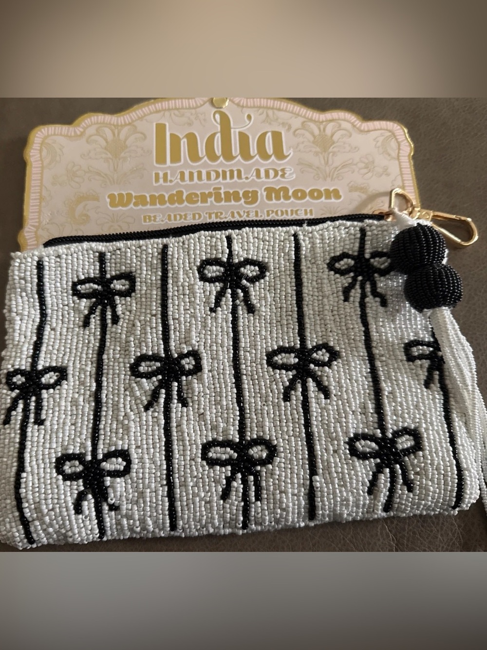 Wandering Moon India White & Black Beaded Card & Key Pouch